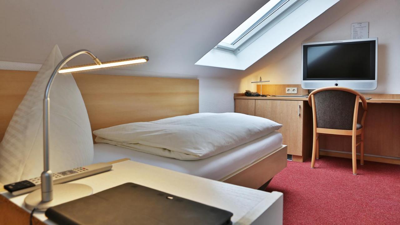 Hotel Phoenix Rastatt Exterior foto